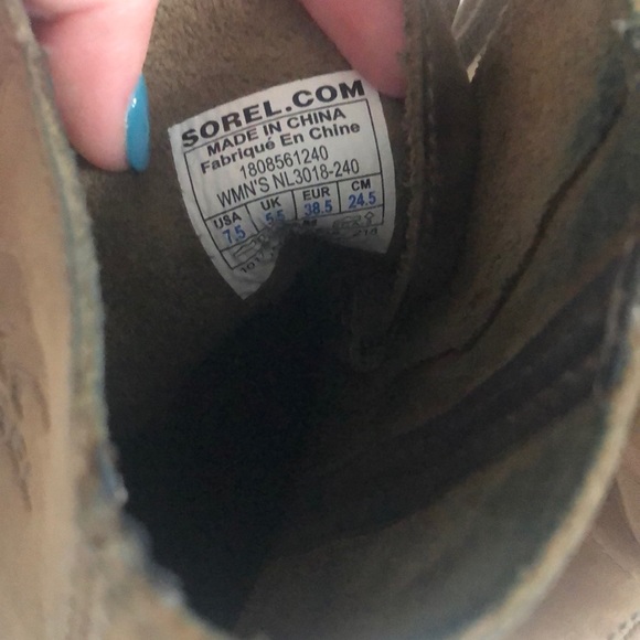 Sorel Joan of Arctic Wedge Boots - Picture 3 of 3